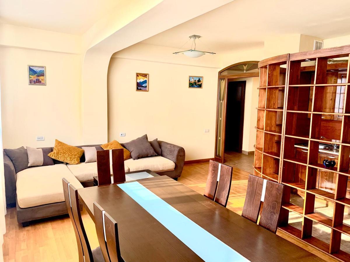 Apartment Amiryan Erevan Exterior foto